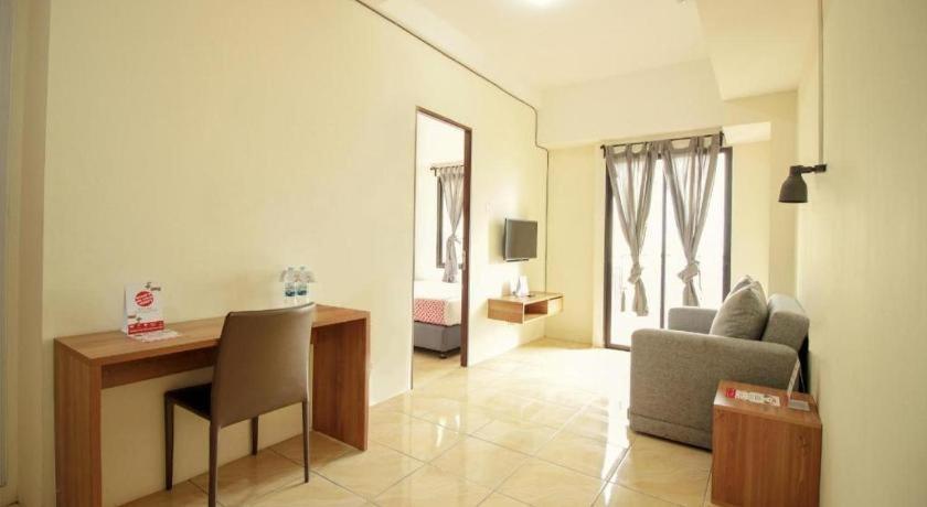 โอโย แฟล็กชิป 438 ตามันซารี พาโนรามิก บันดุง Hotel ภายนอก รูปภาพ
