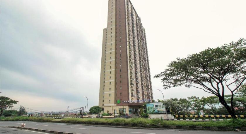 โอโย แฟล็กชิป 438 ตามันซารี พาโนรามิก บันดุง Hotel ภายนอก รูปภาพ